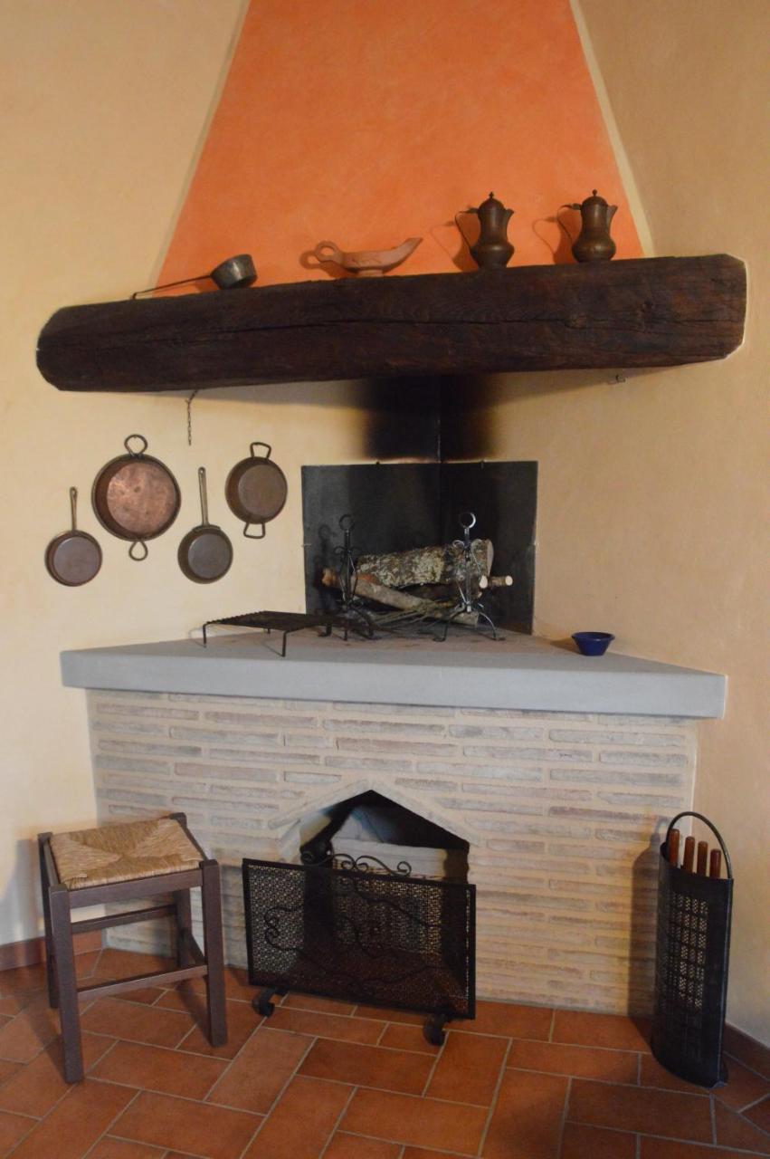 Casa Vacanze Villa Maria 앙기아리 외부 사진
